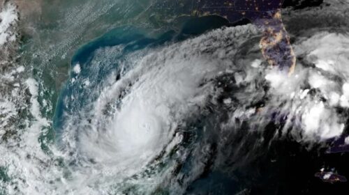 Dy tornado goditën Florida-n para uraganit Milton, shtohet rreziku (VIDEO)