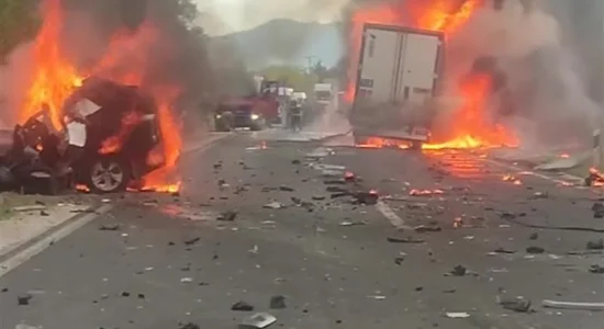 (VIDEO) Aksident i rëndë trafiku në magjistralen Prilep – Manastir, vdesin dy mjek dhe një teknik