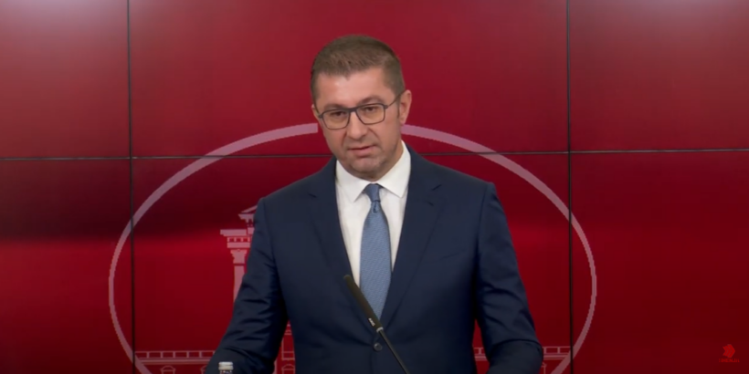 (VIDEO) Kryeministri Mickoski optimist për bisedimet, por pa detaje