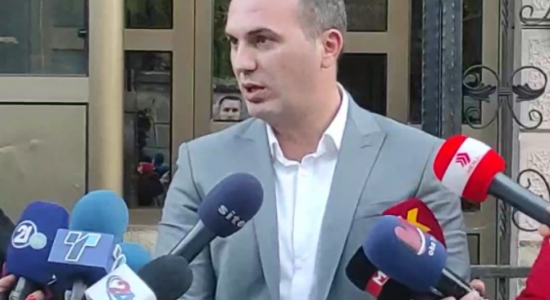 Pllaka përkujtimore për çetnikun serb Vuk, reagon Arbër Ademi: VLEN si degë e VMRO-së pjesë e projektit antishqiptar