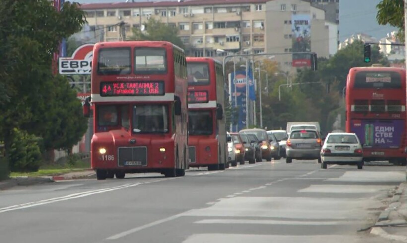 (VIDEO) Shkupi me transportin publik më të keq në Europë