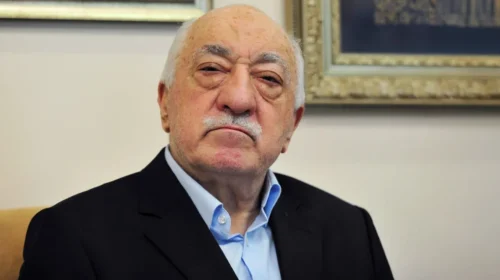 Vdes Fetullah Gylen, drejtues i organizatës terroriste Feto