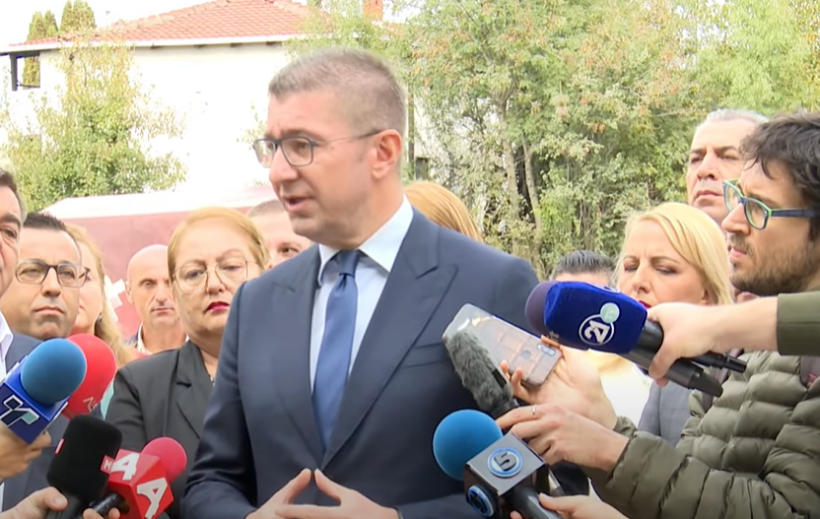 (VIDEO) Mickoski kërkon durim për eurointegrimet, letrën se ka shkruar ende