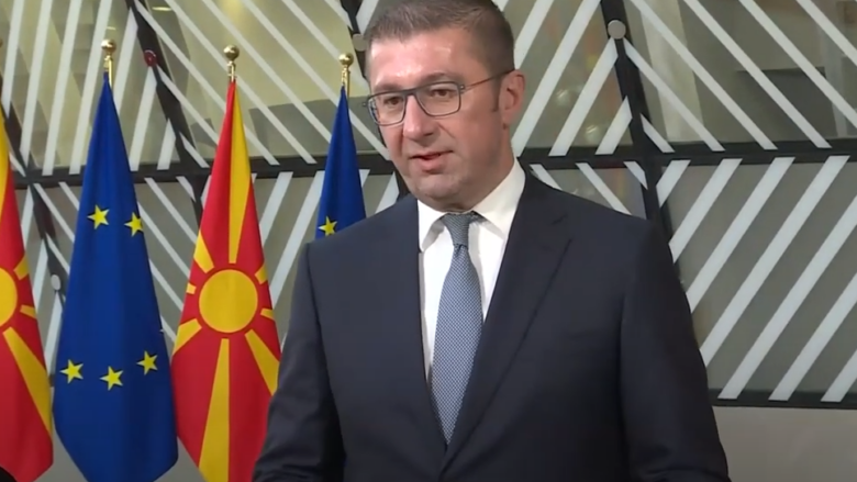 Mickoski: Qeveria pret mendimin e Anti-Korrupsionit për rastin e kreut të ASK-së, Bojan Hristovski