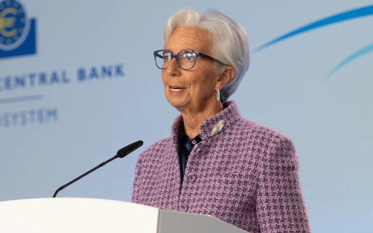 Paralajmërimi i Lagarde: Trump paraqet kërcënim për eurozonën