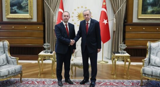 Kryetari i kuvendit Afrim Gashi takohet me presidentin Erdogan