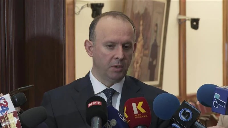 (VIDEO) Gashi: I kemi 2/3 për ndryshimet kushtetuese, presim momentin politik