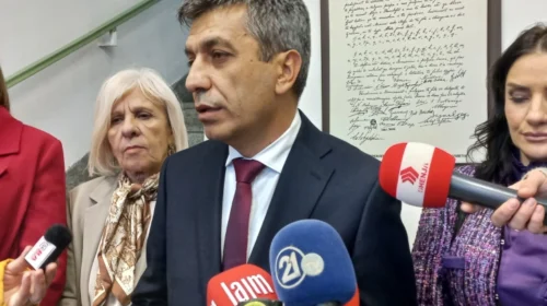 Mexhiti: Filloi shfrytëzimi i mjeteve për përmirësimin e infrastrukturës ujore të komunave të ofruara nga BEI
