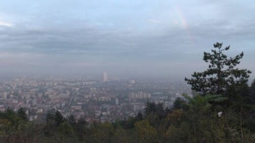 Pesë qytete në RMV sot me ajër shumë të ndotur