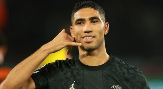 Achraf Hakimi nuk do të kthehet te Real Madridi, ai nënshkruan kontratën e re me PSG-në