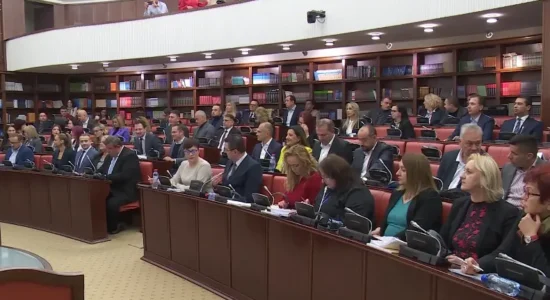 Propozim-buxheti për VMRO-DPMNE është zhvillimor, LSDM kërkon kthimin e tij në Qeveri për përpilim shtesë