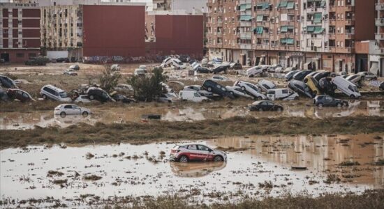 Të paktën 205 të vd’ekur nga përm’bytjet shkatërruese në Spanjë