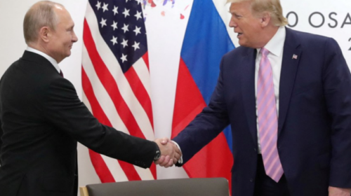 Trump bisedë me Putin: Shmangni përshkallëzimin e luftës në Ukrainë