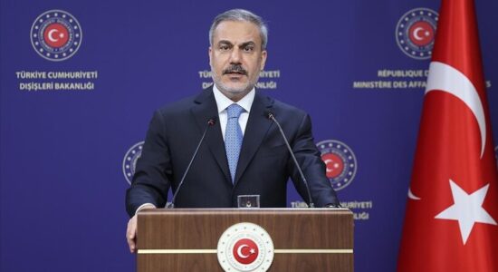 Kryediplomati turk dhe kryeministri palestinez diskutojnë përpjekjet për armë’pushim në Ga’za