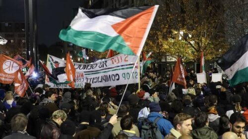 Protesta në Paris me thirrje “Rroftë lufta e popullit palestinez”