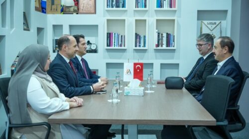 Ibrahimi takoi ambasadorin turk Fatih Ulusoy