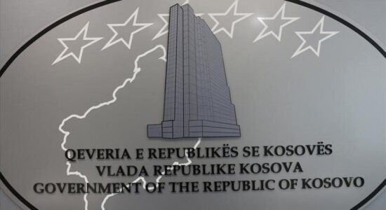 Qeveria e Kosovës miraton dy nisma në prag të takimit me Qeverinë e Maqedonisë së Veriut