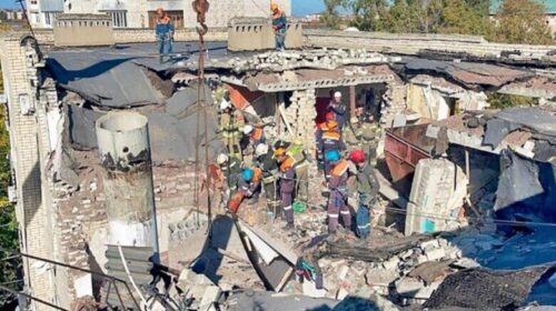 Shpë’rthimi rrënon ndërtesën në Rusi, 4 vik’tima e 4 të pla’gosur