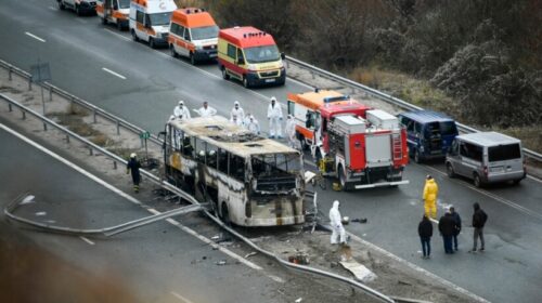 Agjencia e Rrugëve e Bullgarisë pjesërisht fajtore për aksidentin e autobusit në autostradën Strumë në vitin 2021, vendosi Gjykata e Qarkut në Pernik