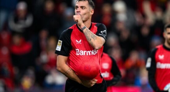 Granit Xhaka shënon gol spektakolar në fitoren e thellë të Bayer Leverkusenit dhe njofton se do të bëhet sërish baba