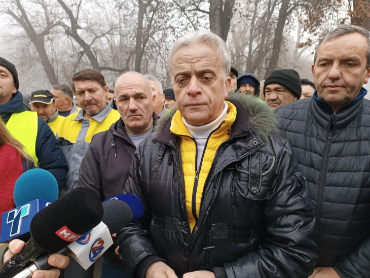 Bllokim i plotë i Shkupit nëse nuk marrin paga, njoftojnë të punësuarit në NP “Rrugët dhe rrugicat”
