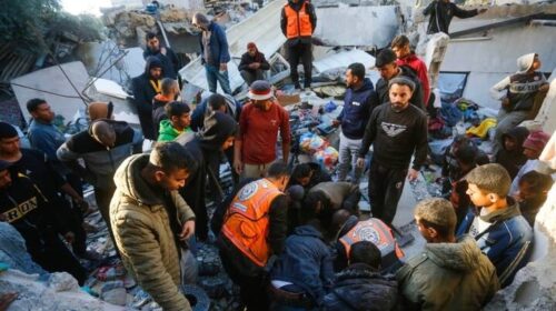 Numri i vikt’imave në Gaza afër 45.500, Izraeli vr’et 48 palestinezë të tjerë