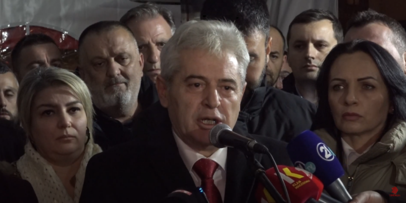 (VIDEO) Ahmeti: Mos punoni “nën rrogoze” për ta dëmtuar gjuhën shqipe