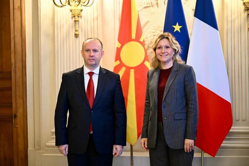 Kryeparlamentari Gashi takohet me Kryetaren e Asamblesë Nacionale të Francës