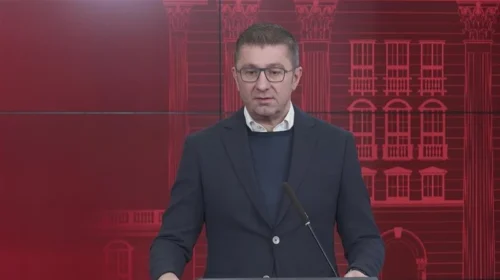 (VIDEO) Ndryshimet kushtetuese, Mickoski: Unë nuk kam vullnet për të pranuar gjithçka
