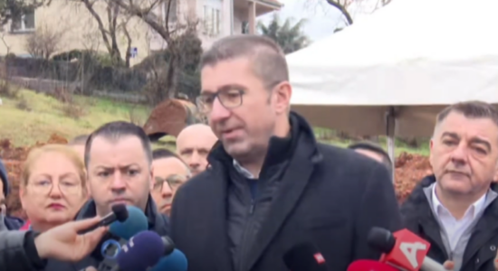 (VIDEO) Mickoski: Është e turpshme kjo që bëjnë tregtarët