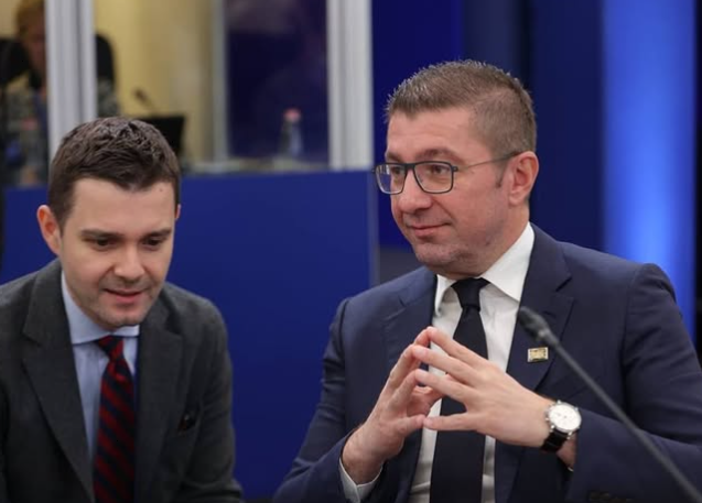 (VIDEO) Kryeministri dhe ministri kërkojnë nga BE një zgjidhje konstruktive