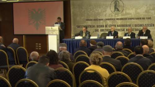 (VIDEO) Simpoziumi për nismën e “Shtetit Bektashi”, panelistët njëzëri: Jo një shtet të ri brenda territorit të Shqipërisë