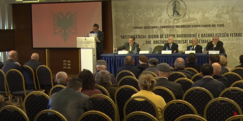 (VIDEO) Simpoziumi për nismën e “Shtetit Bektashi”, panelistët njëzëri: Jo një shtet të ri brenda territorit të Shqipërisë