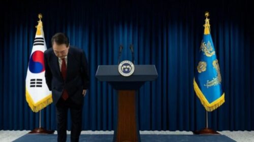 Presidenti i Koresë së Jugut kërkon falje disa ditë pasi shpalli gjendjen e luftës