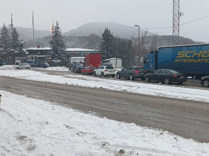 Hiqet ndalesa për qarkullim të automjeteve të rënda transportuese në aksin rrugor Kriva Pallankë – Deve Bair