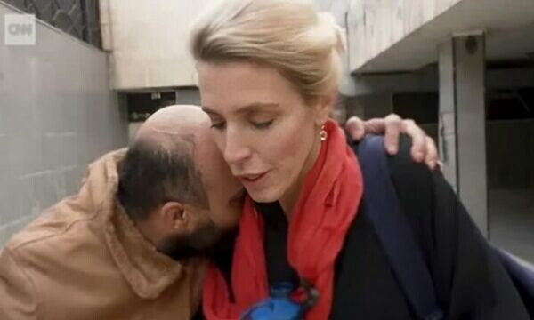 Filmohet momentin kur një burrë u lirua nga një burg sirian: O Zot drita