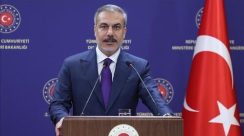 Fidan: Situata në Siri nuk mund të shpjegohet përmes ndërhyrjeve të jashtme