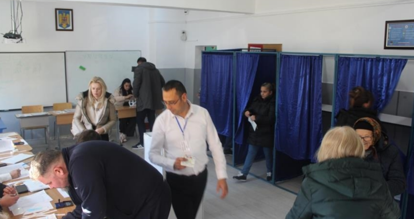 Rumani, Gjykata Kushtetuese anulon rezultatet e raundit të parë të zgjedhjeve presidenciale