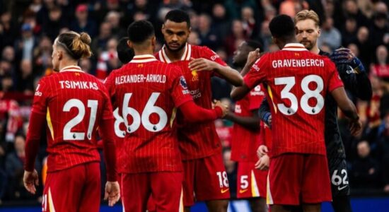 Liverpool tregon forcën ndaj Tottenham, fitore e madhe në Londër