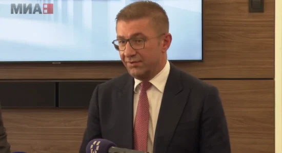 Mickoski: U kërkoj falje banorëve të Haraçinës dhe Likovës për shqetësimet, fëmijët janë prioritet i kësaj qeverie