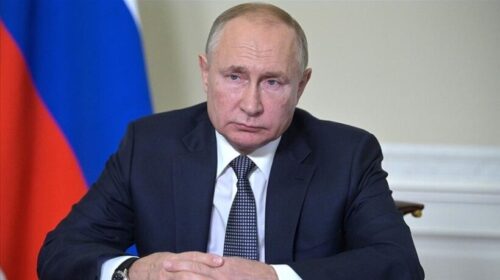 Putin telefon Aliyevin për rrëzimin e aeroplanit azerbajxhanas në Kazakistan, kërkon falje për incidentin