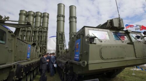 Trupat ruse në Siri kanë mungesë ushqimi dhe uji, thotë Ukraina