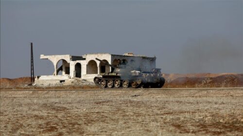 Forcat kundër regjimit përparojnë në periferitë kyçe të Homsit në Siri