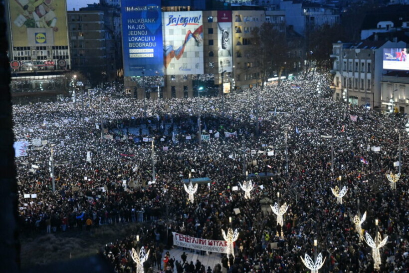 “Vuçiq ik”, protestë masive në Beograd, studentëve u bashkohen edhe fermerë e artistë