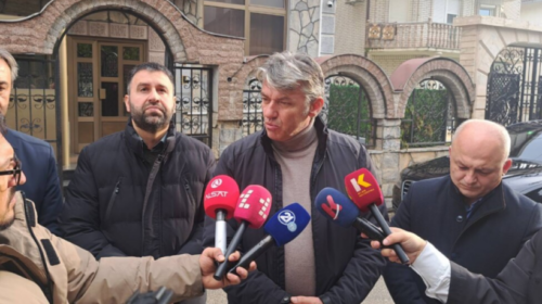 Sela: Ftoj qytetarët t’i bashkohen ‘Rojës së gjuhës’, nuk lejojmë Mickoskin të nëpërkëmbë të drejtat tona