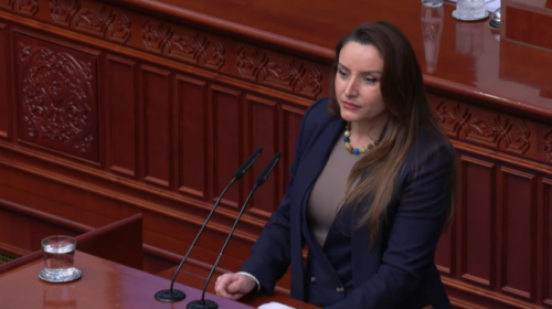 Deputetja Ilire Dauti shkarkohet nga pozita e kryetares së Komisionit për Politikë Sociale