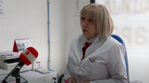 (VIDEO) Mjekja Ferati: Bora pastron ajrin, por të sëmurët të kenë kujdes!