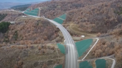 (VIDEO) Hapja e autostradës Stracin – Kriva Pallankë nxiti polemika mes pushtetit dhe opozitës