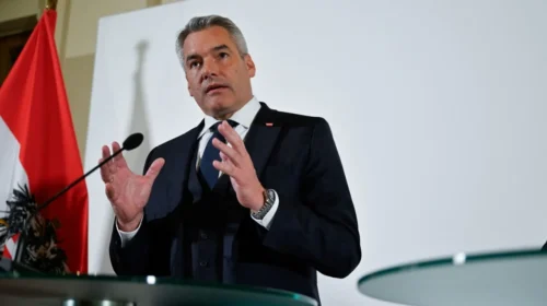 Pas dështimit të negociatave, kancelari i Austrisë njofton dorëheqjen: Nuk biem dakord me socialdemokratët për çështjet kyçe