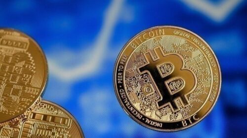 Bitcoin deri 250 mijë dollarë? Çfarë parashikojnë investitorët se do të ndodhë me kriptomonedhën gjatë 2025-ës
